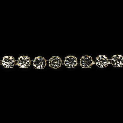 Vintage Czech Crystal Rhinestones and Silver Metal Trim - SS37/7.9MM Detail