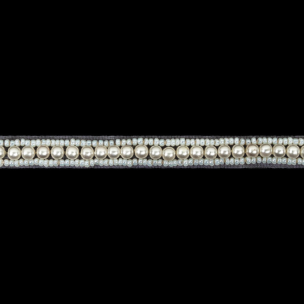 Vintage One Row Pearl and White Beaded Trim - 0.25" Detail