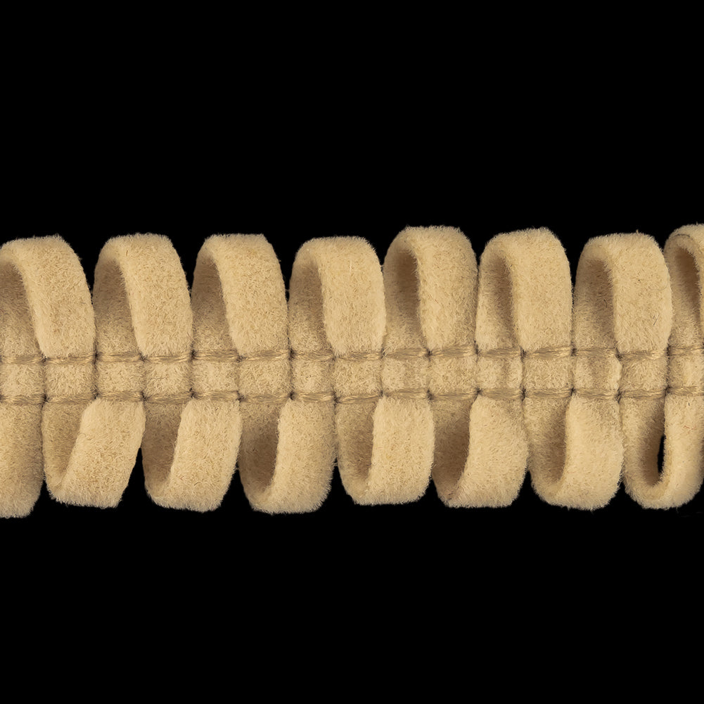 Cream Loopy Faux Suede Trim - 0.625" Detail