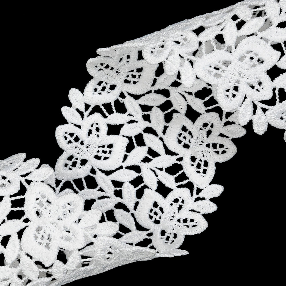 White Flowering Vines Venise Lace Trim - 2.375" Detail