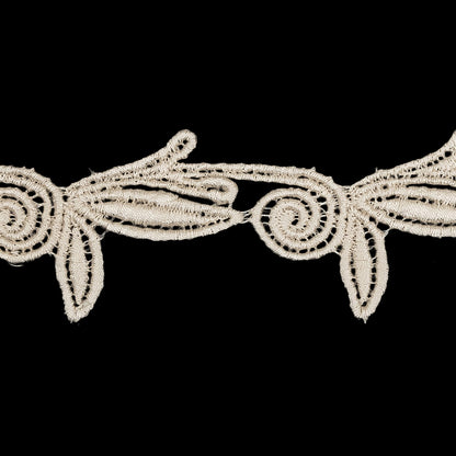 Creme Brulee Stylized Floral Venise Lace Trim - 1.5" Detail