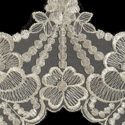 White Floral Scalloped Embroidered Organza Lace Trim - 5" Detail