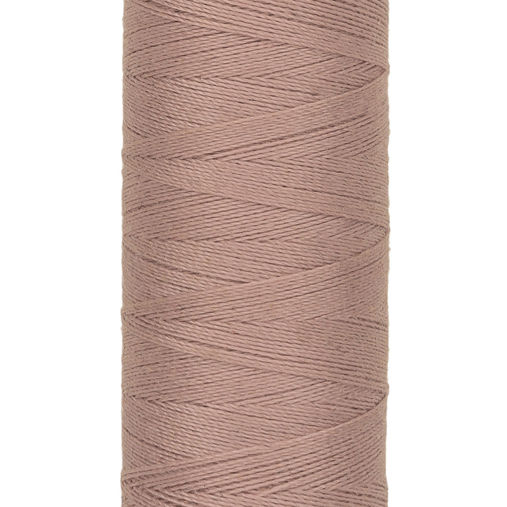 Gutermann Sew All Thread 100m - 910 Mauve Detail