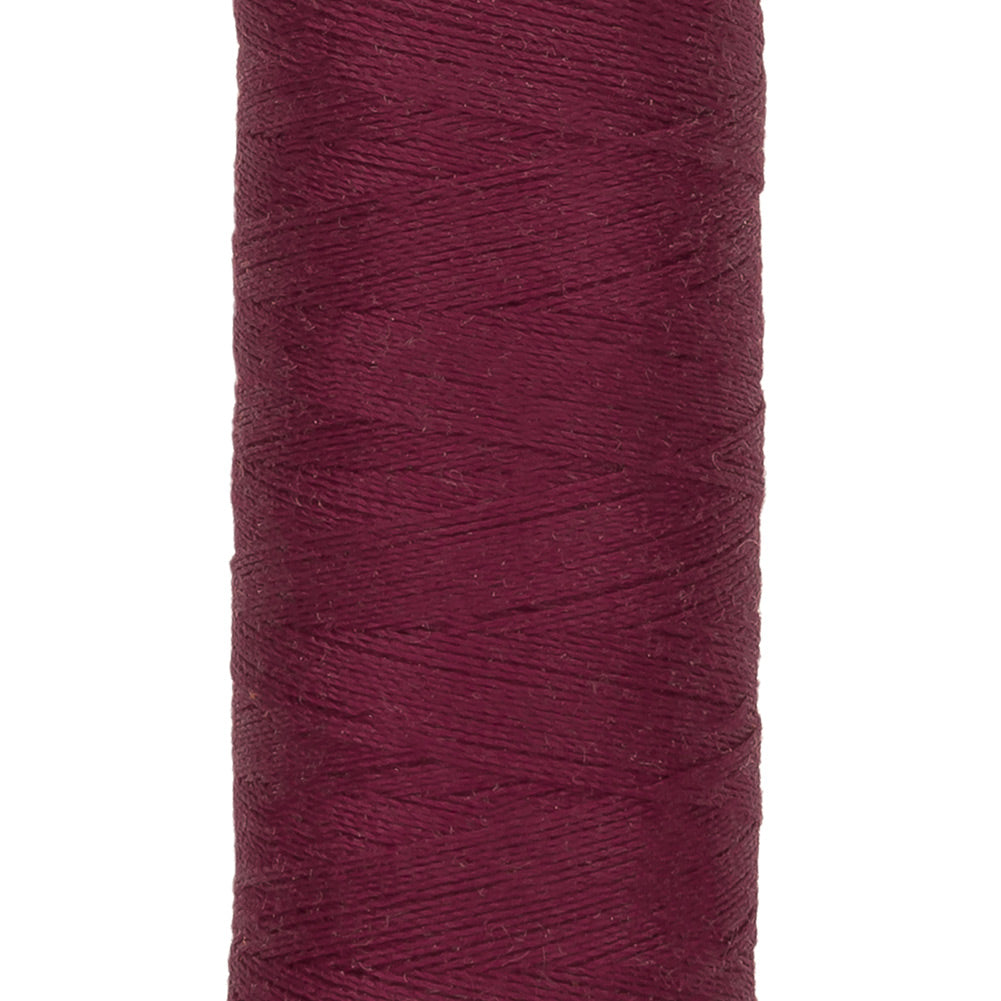 Gutermann Sew All Thread 100m - 938 Cyclamen Detail