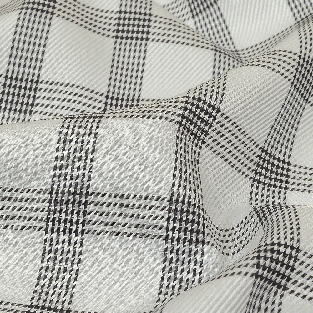 Black and Gray Glen Plaid Twill Cotton Shirting Detail