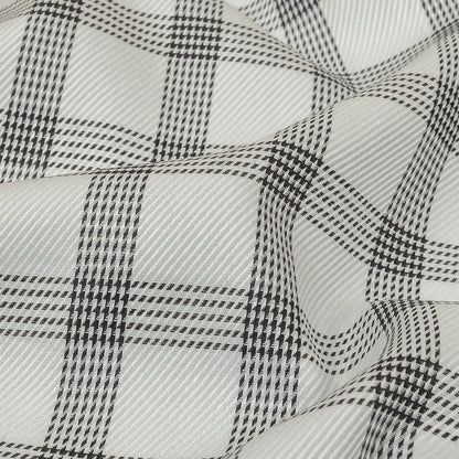 Black and Gray Glen Plaid Twill Cotton Shirting Detail