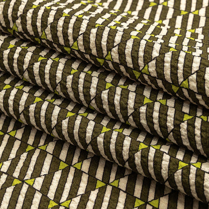 Mood Exclusive Green Big Top Stretch Polyester Seersucker Folded