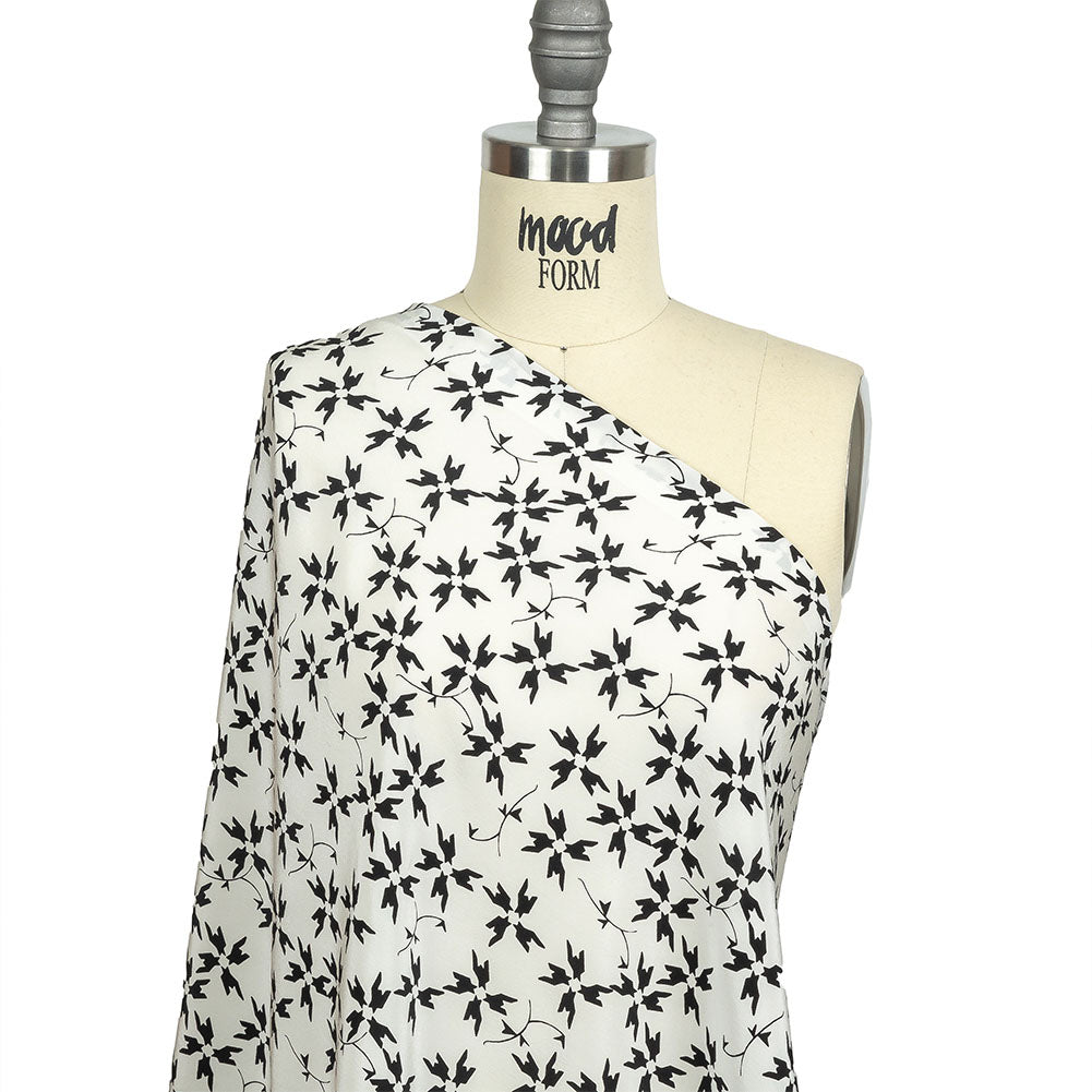 Tanya Taylor White and Black Geometric Floral Silk Crepe de Chine Detail
