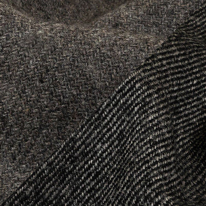 Black and Gray Diagonal Stripes Blended Wool Twill Double Cloth Coating Detail