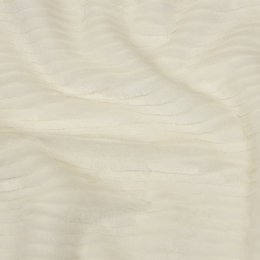 Star White Ribbed Luxury Faux Fur
