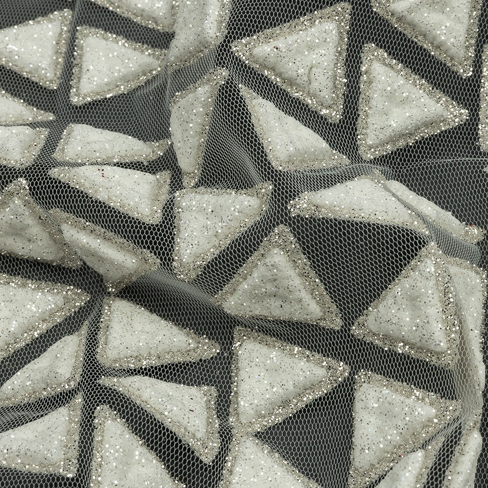 3D Puffy Glitter Tulle - Brilliant White Triangle Rows - Detail