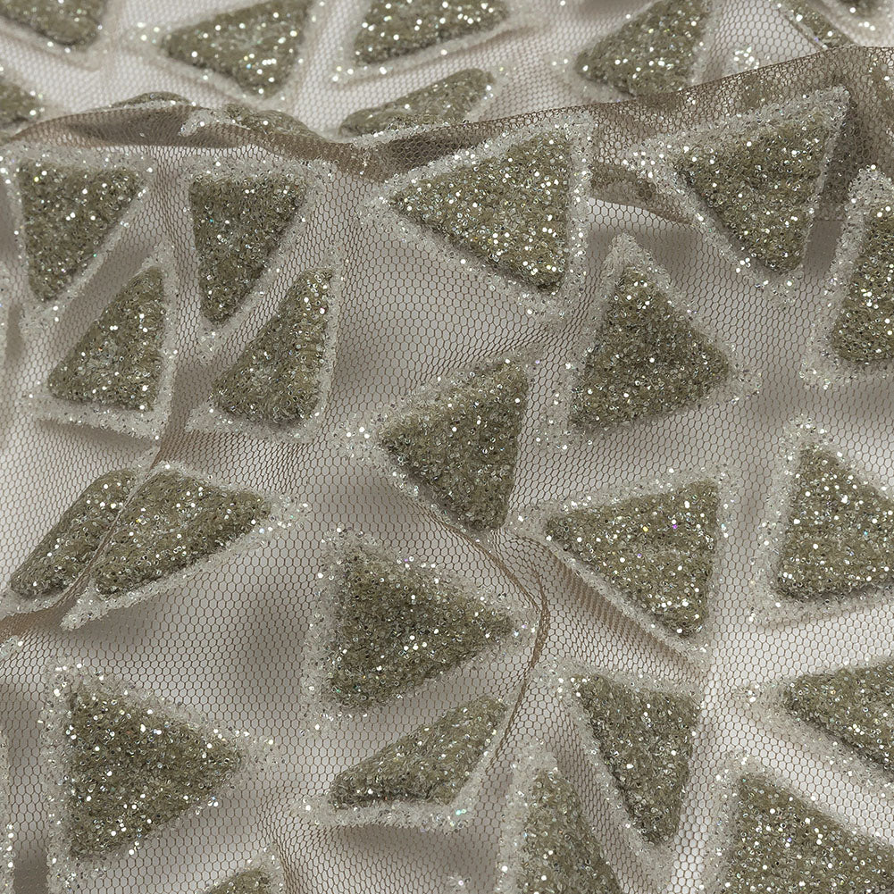 3D Puffy Glitter Tulle - Mink Triangle Rows - Detail