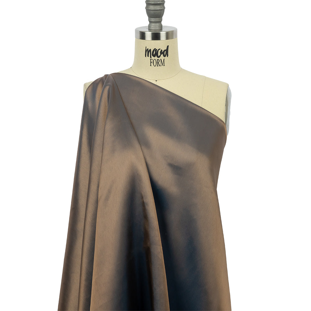 Iridescent Twill Lining - Blue and Beige Drape