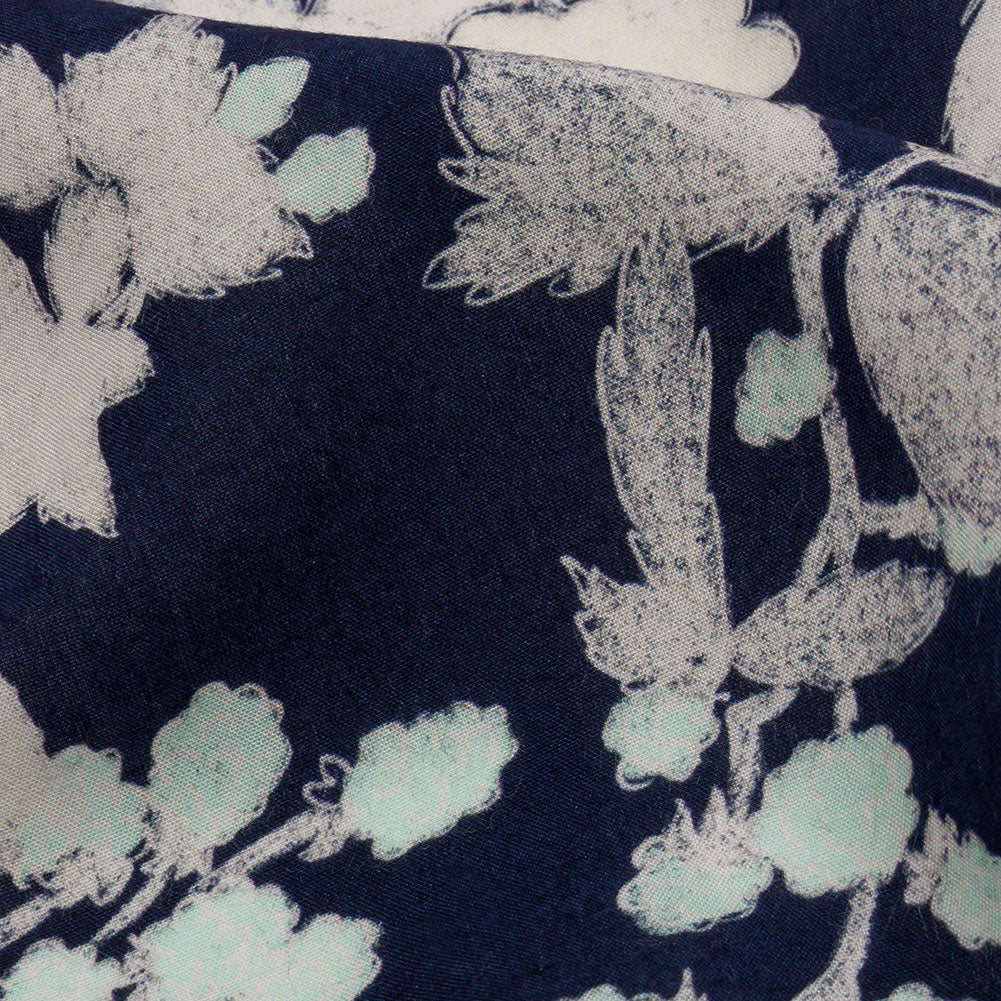 Mood Exclusive Winter's Forgotten Viscose Woven - Detail