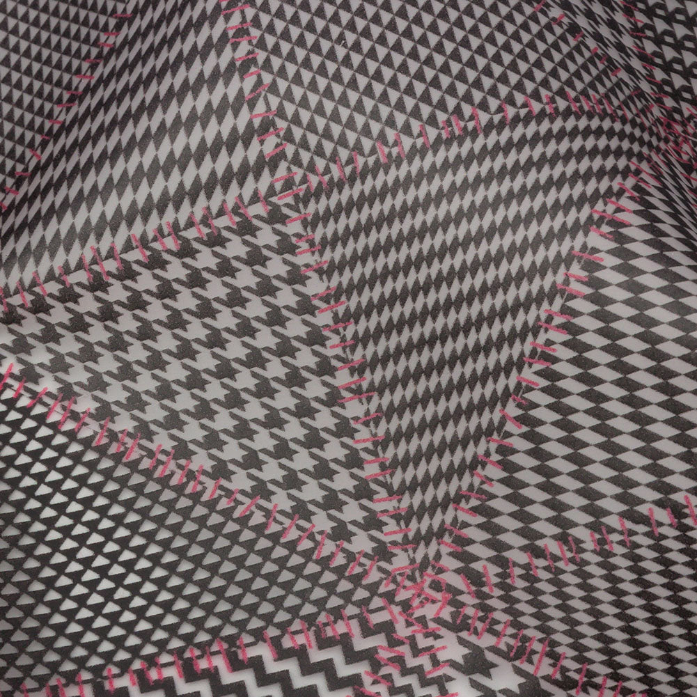 Black and Red Weaving Patterns Translucent Vinyl - Detail