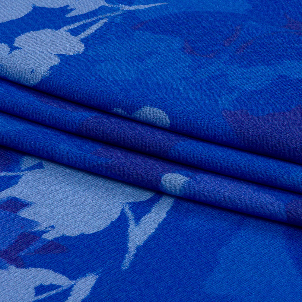 Sustainable Viscose Floral Jacquard Print - Blue Soft Florals - Mood Exclusive Gogh Far Folded