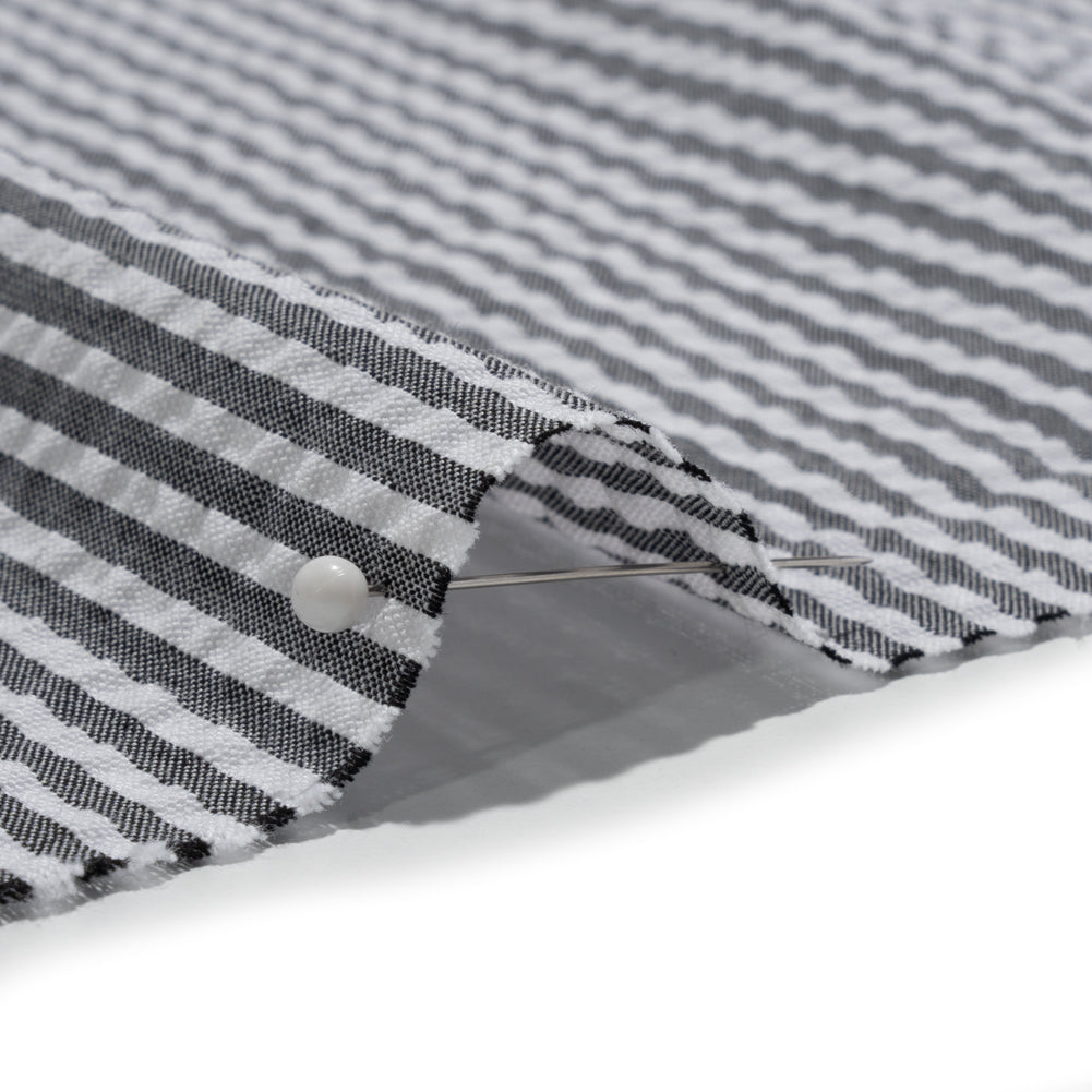 Polyester and Cotton Seersucker - Black and White Candy Stripes - Wylie Collection - Detail