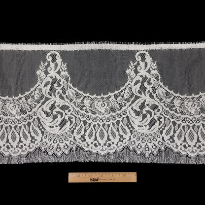 Ivory Flowers and Leaves Scalloped Motif Lace Trim - 10.5" Full