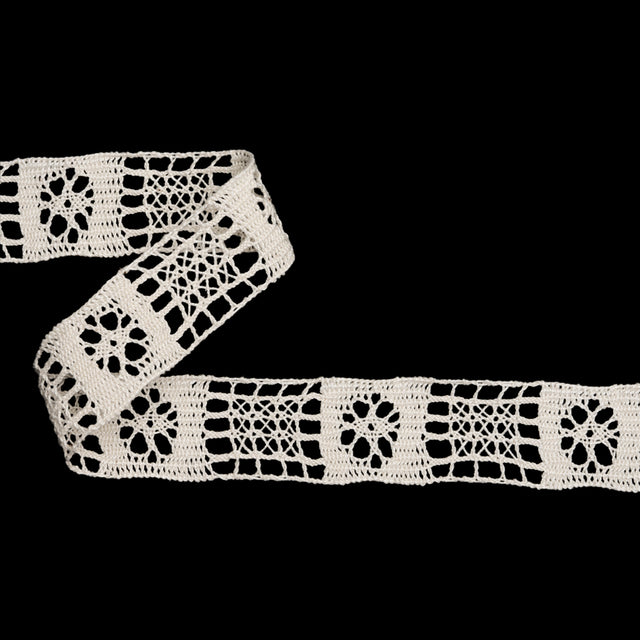 French Off White Flower and Lattice Squares Cotton Cluny Lace Trim - 1.25"