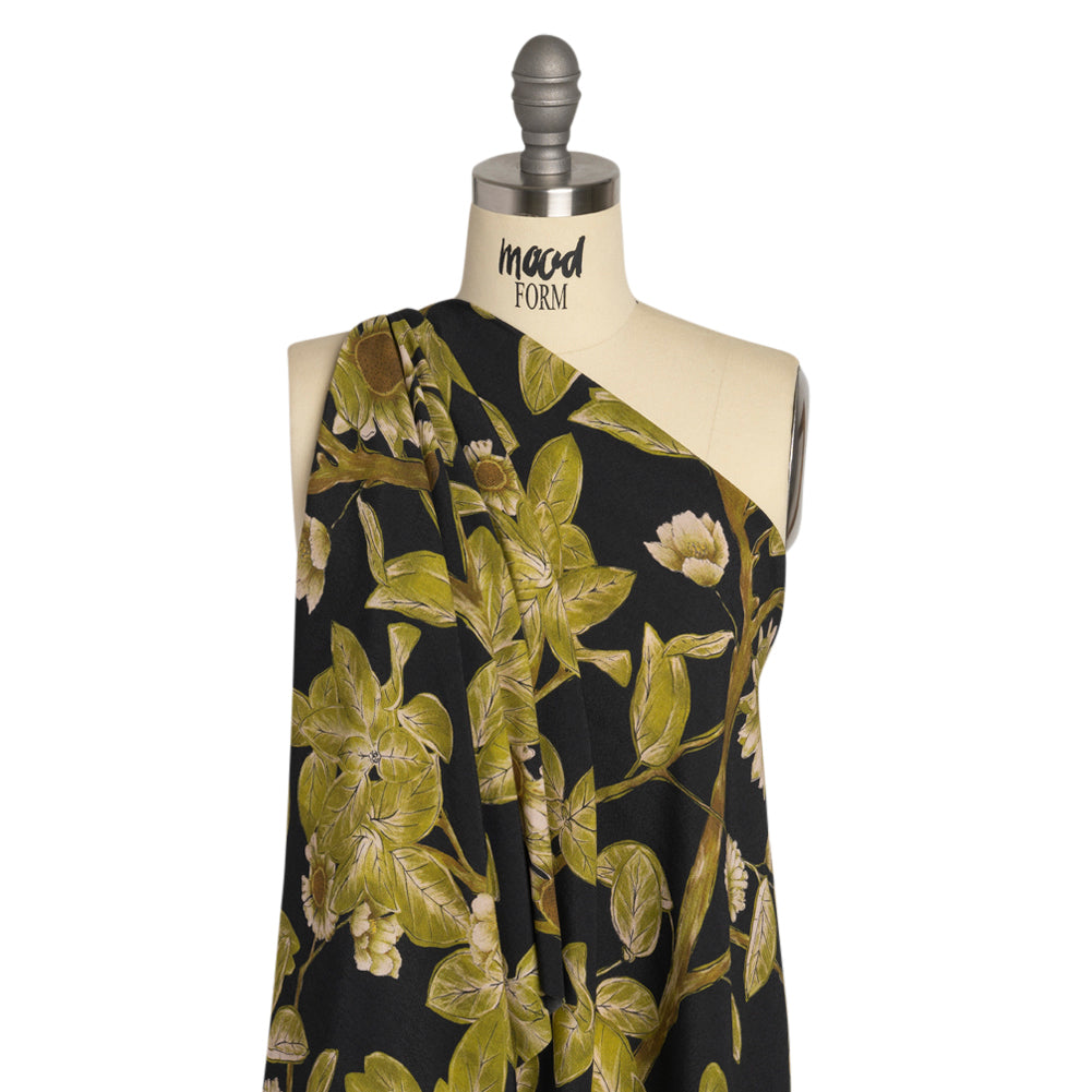 Sustainable Viscose Crepe Print - Black and Leaf Green Floral - Mood Exclusive Dolomite Daisies Detail