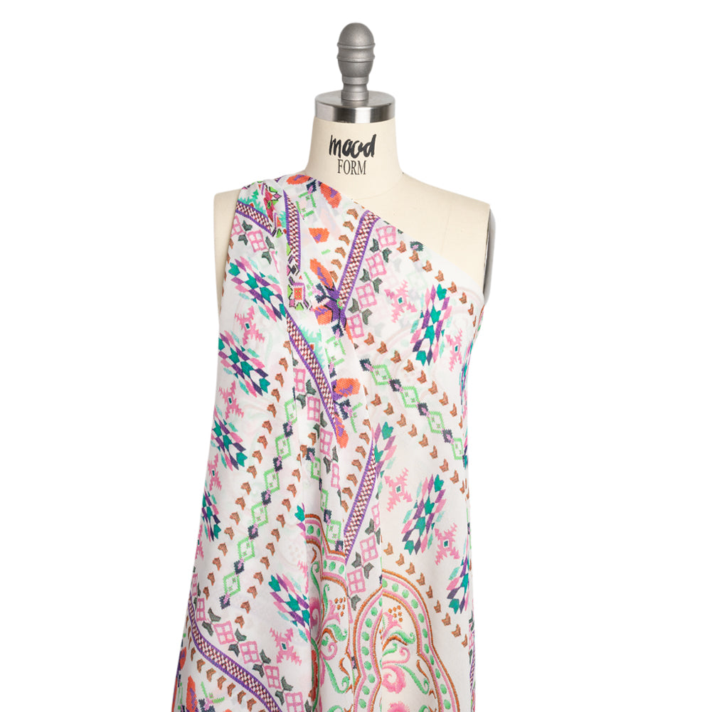 Mood Exclusive Pink Needle and Nostalgia Viscose Georgette Detail