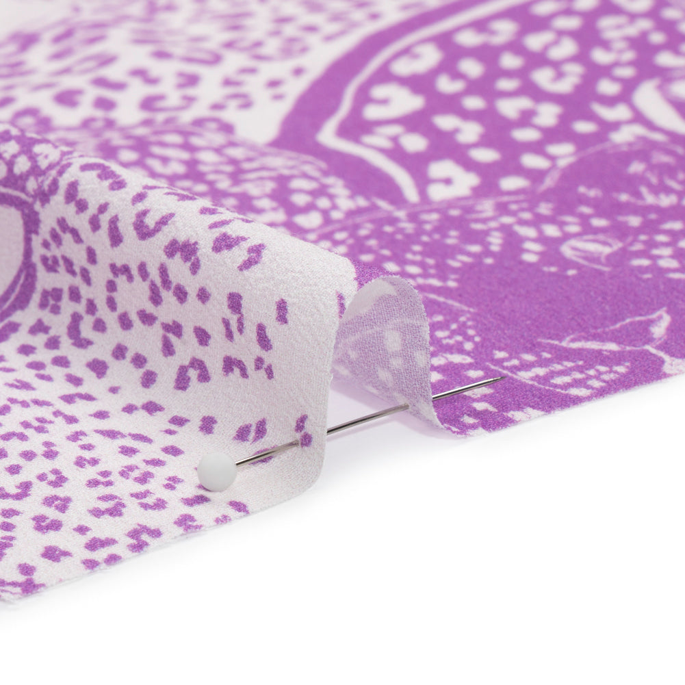 Sustainable Viscose Crepe Print - Purple and White Spotted Cats - Mood Exclusive Jamming Jaguars Detail