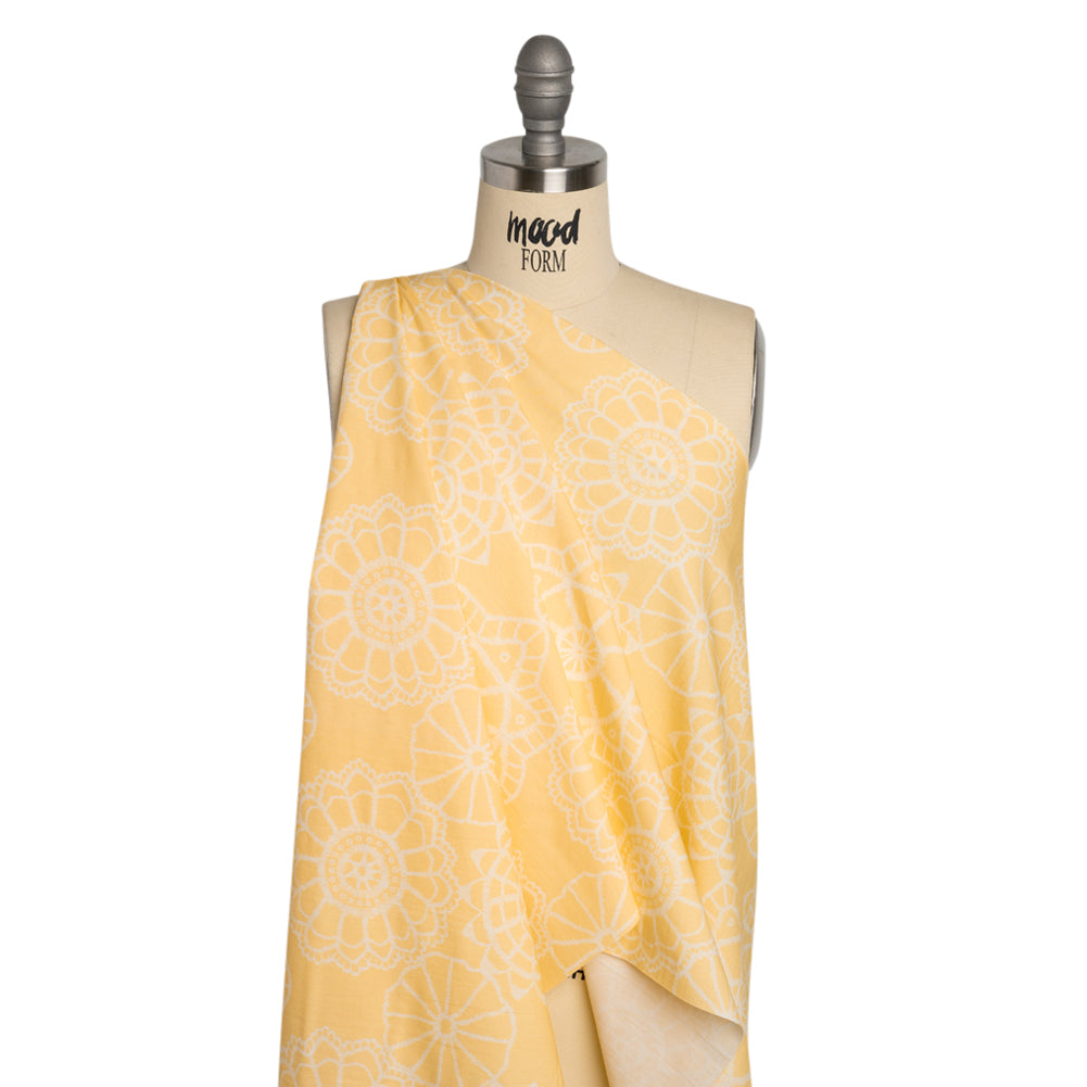 Mood Exclusive Pinwheel Petals Cotton Poplin Drape