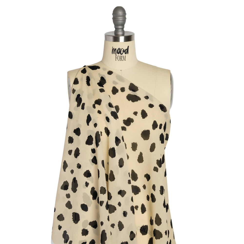 Mood Exclusive Coach Dog Trot Viscose Georgette Detail