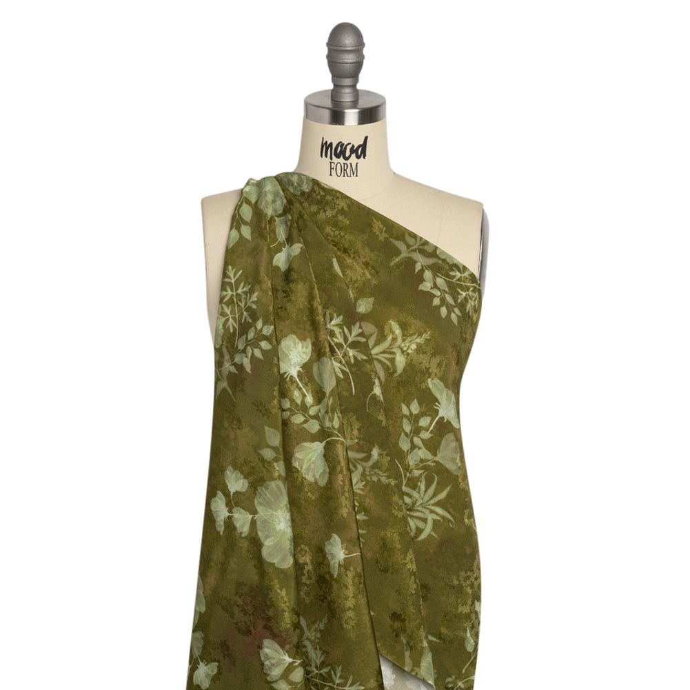 Floral Viscose Jacquard Print - Olive Green Leafy Floral - Mood Exclusive Willow Wanderer Detail