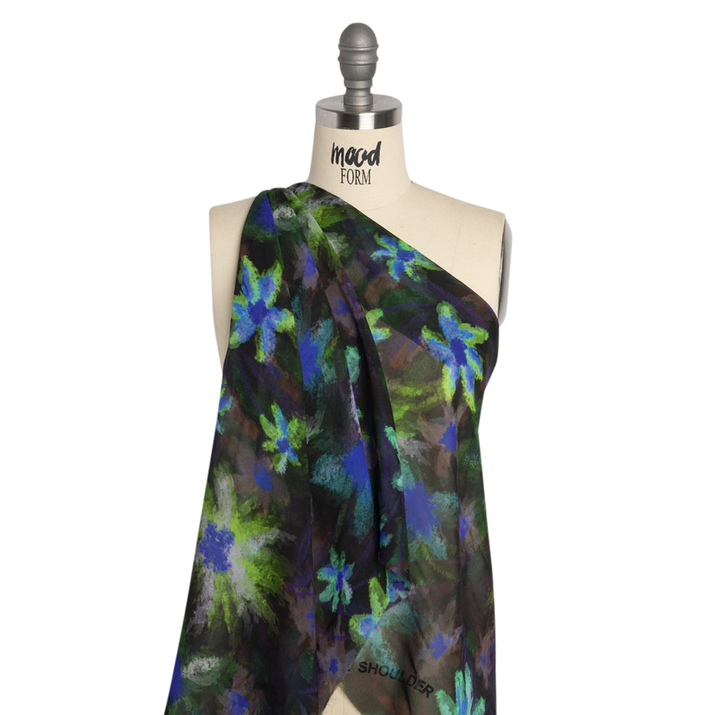 Mood Exclusive Through the Dark Viscose Chiffon Detail