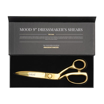 9" Knife-Edge Dressmaker's Shears by Mood - Metallic Gold Detail
