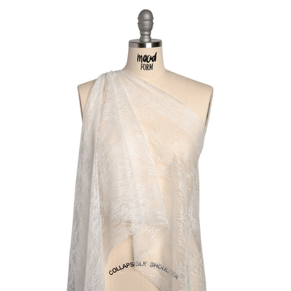 Chantilly Lace - Lustrous White Delicate Florals