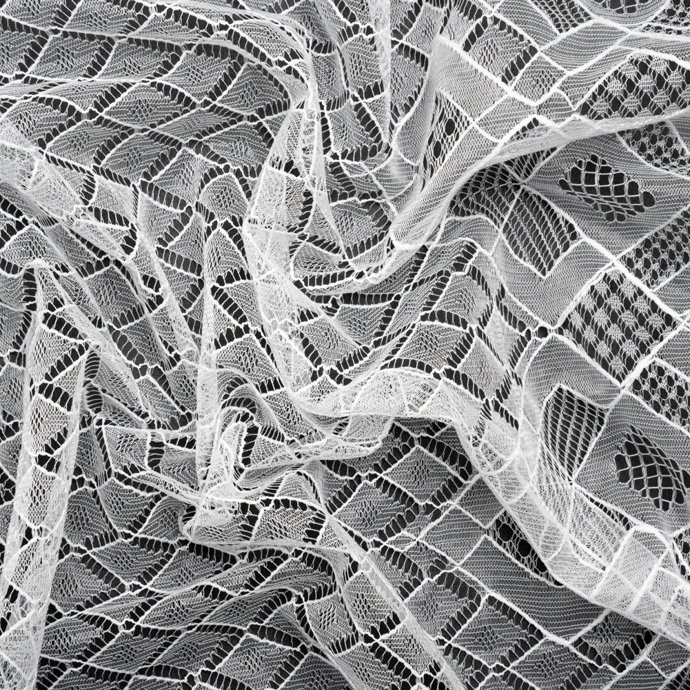 Chantilly Lace - White Diamonds