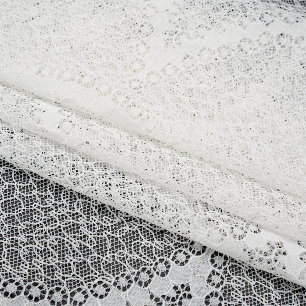 Lace with Finished Edges - White Abstract Scallops