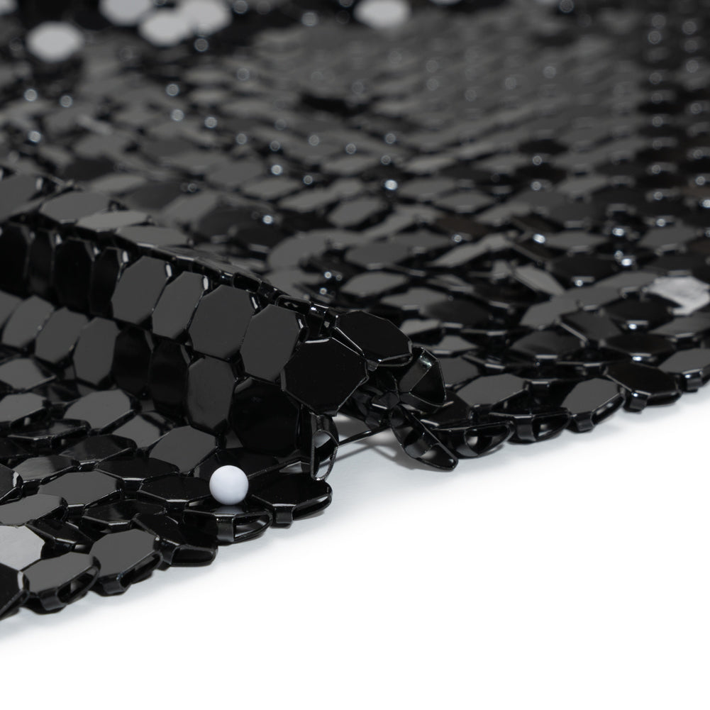Aluminum Chainmail Fabric, 8mm Tubular - Black - Joan Collection - Detail