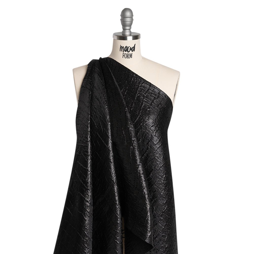 Metallic Brocade - Black Subtle Wrinkles - Kylie Collection