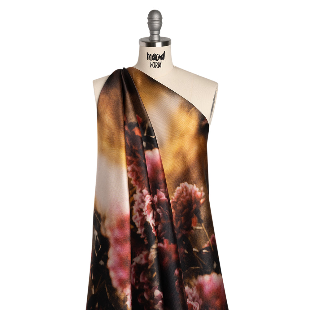 Polyester Mikado - Pink, Black and Golden Brown Hazy Carnations - Mood Exclusive Carnation Close-Up Print Folded