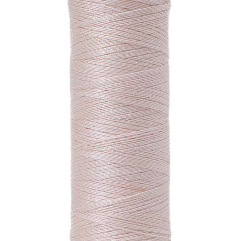 Gutermann 60 Wt Natural Cotton Thread 200m - 5010 Flesh - Detail