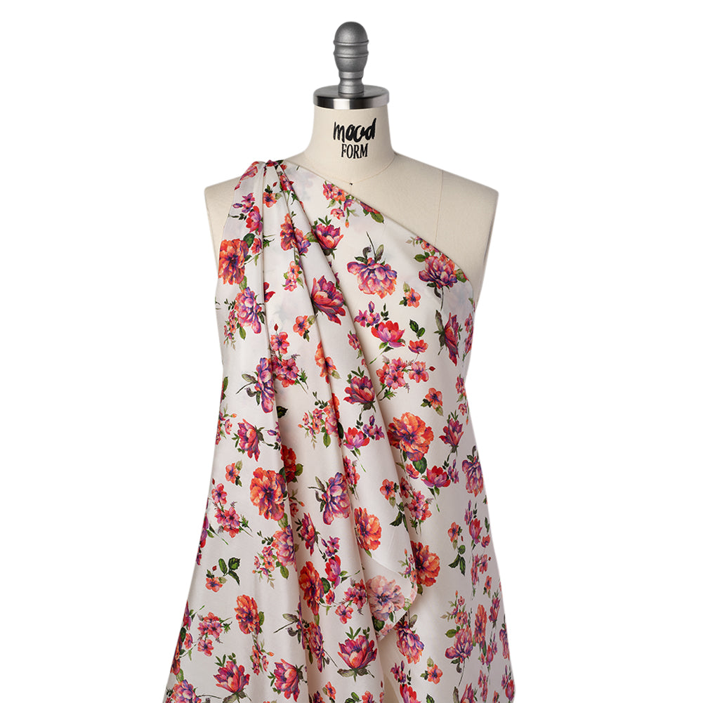 China Silk/Silk Habotai Print Made in Italy - Pink, Ultramarine and Ivory Scattered Flowers - Deadstock