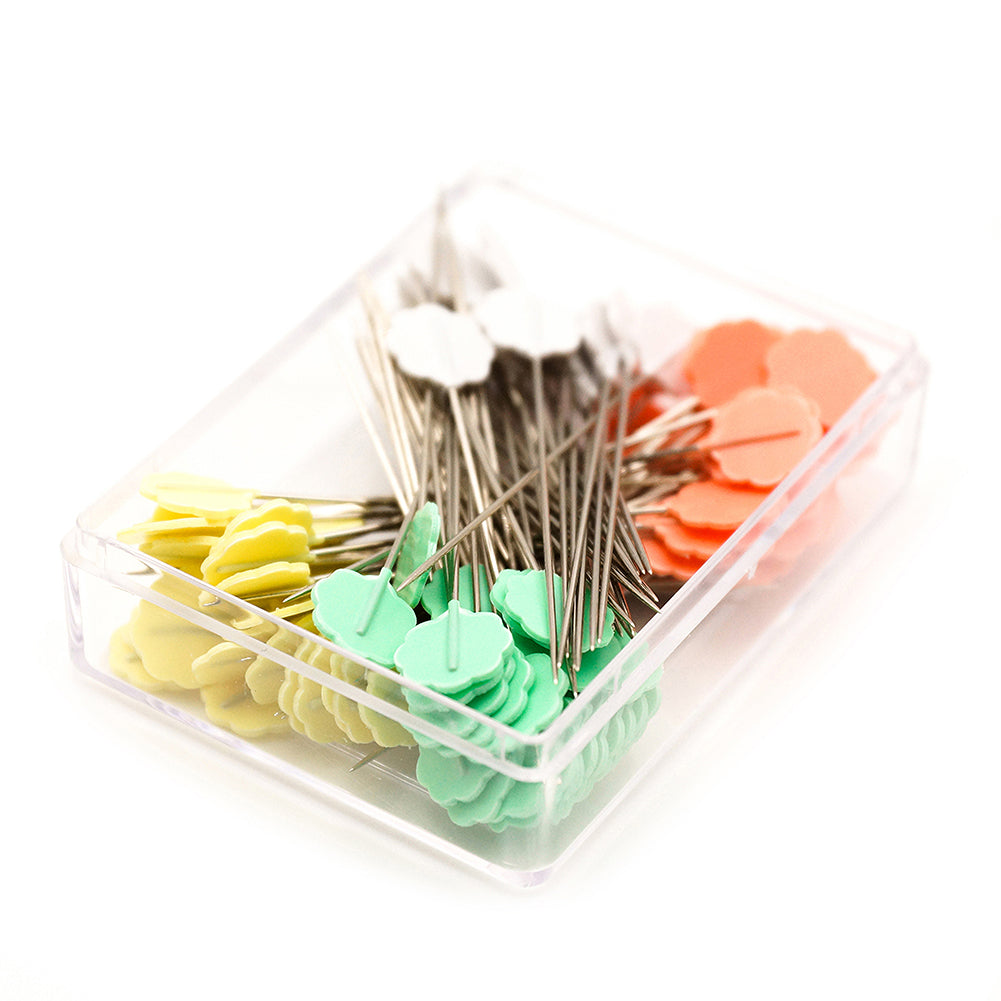 Clover Flower Head Pins Box for Medium Weight Fabrics - 100 ct Full