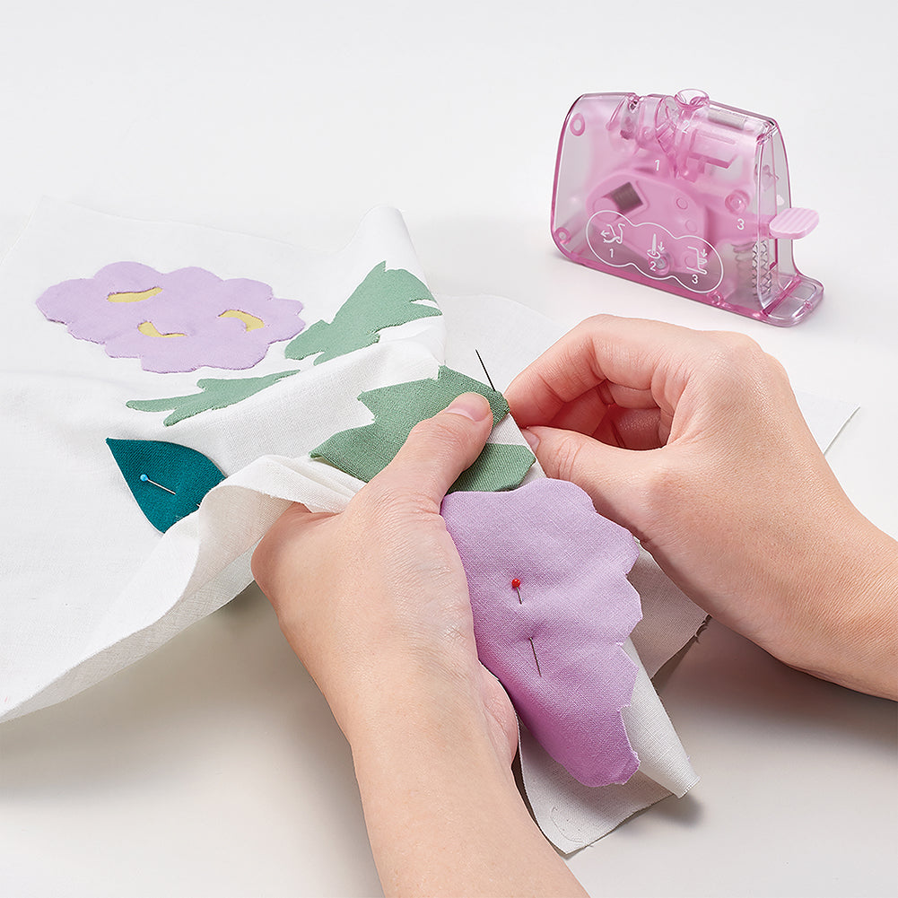 Clover Quick Desk Needle Threader - Purple - Editorial