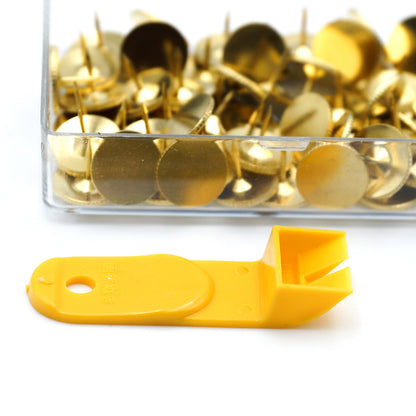 Clover Needlecraft Thumb Tacks with Remover - Brass - 60 pc Full