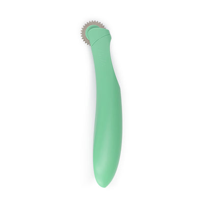 Dritz Ergonomic Serrated Tracing Wheel - Green Folded