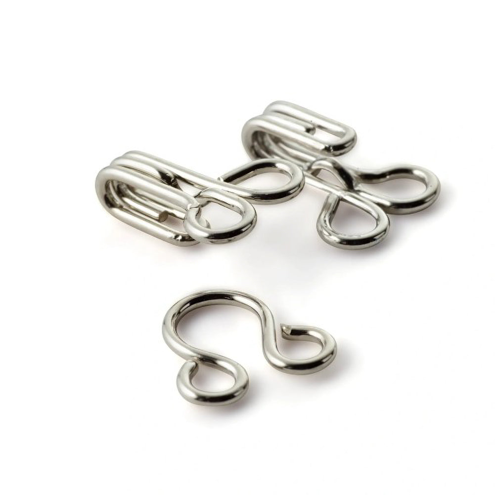 Prym Hooks & Eyes - Silver Size 3 - 12 Sets Detail