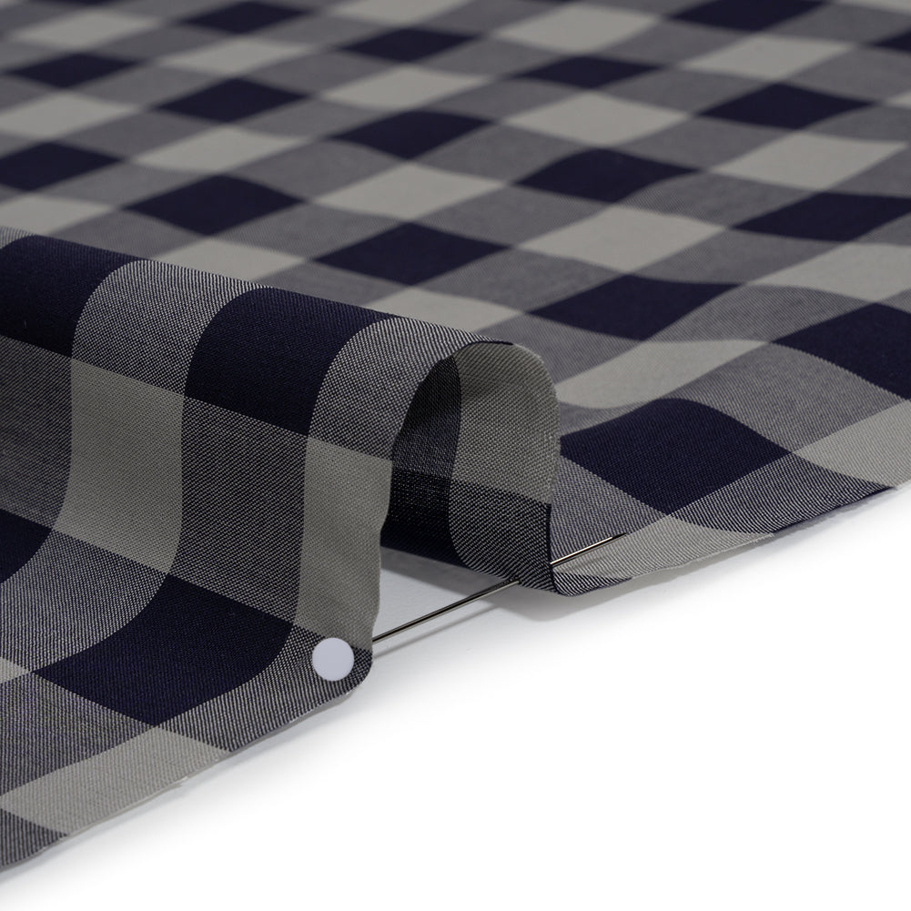 Cotton Shirting - Gray and Dark Navy Big Checks - Deadstock - Detail
