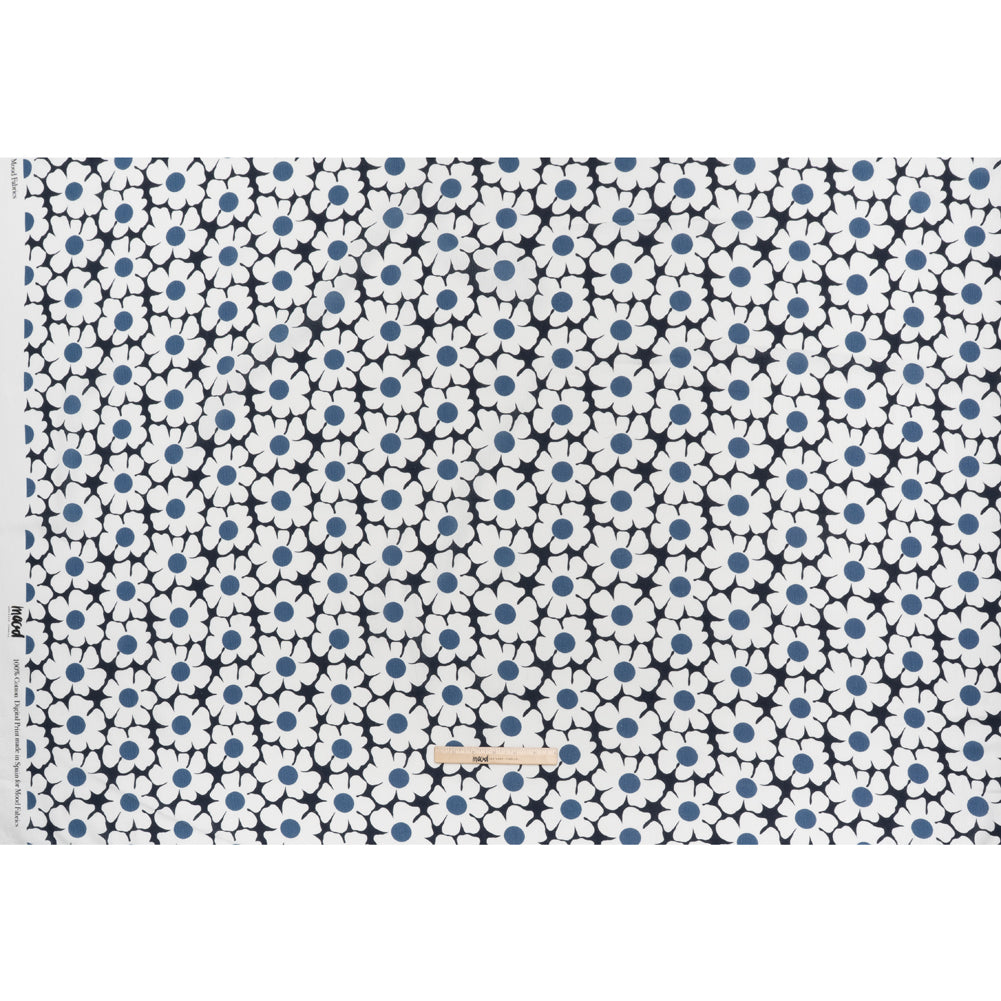 Slubbed Gauzy Cotton Woven - Navy, Blue and White Retro Daisies - Mood Exclusive Dancing Daisies Print