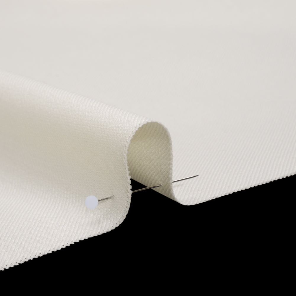 Virgin Merino Wool Twill Suiting Made in Italy - White