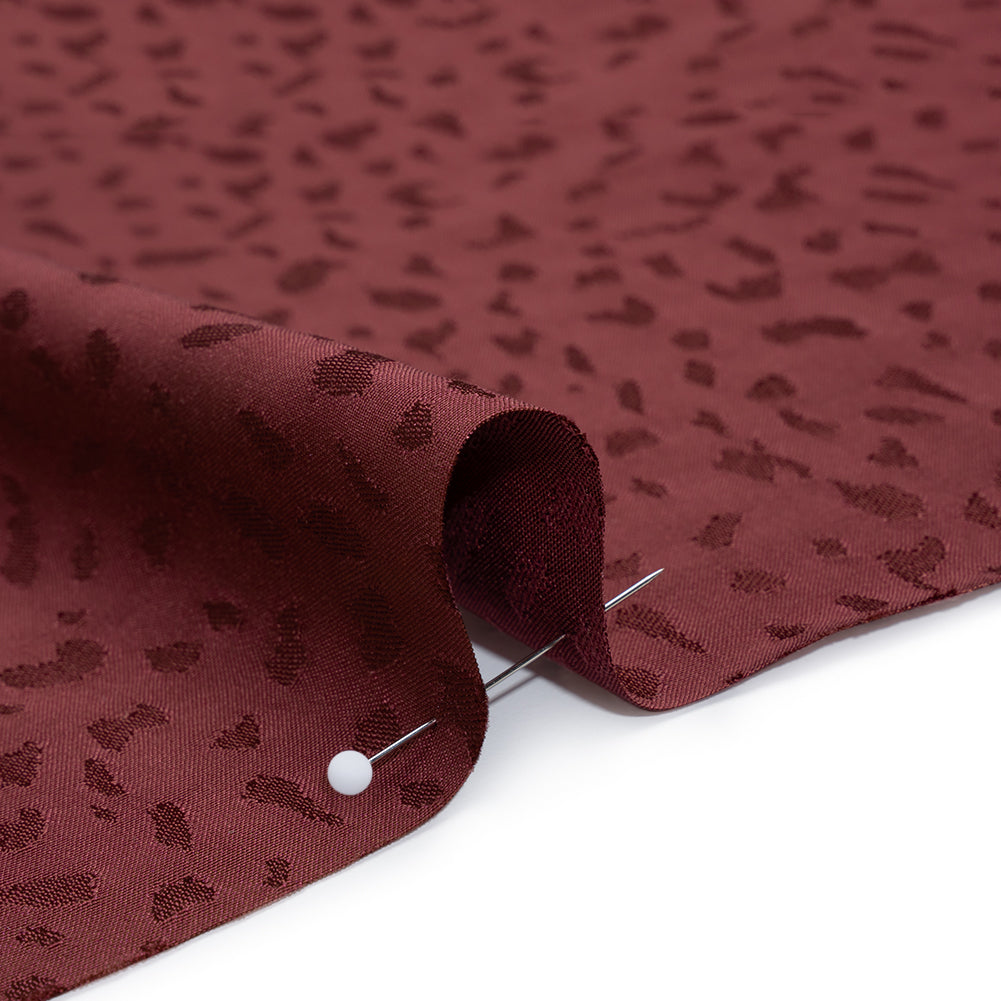 Sustainable Viscose Cheetah Spots Jacquard - Burgundy - Mood Exclusive Zerene Collection - Detail