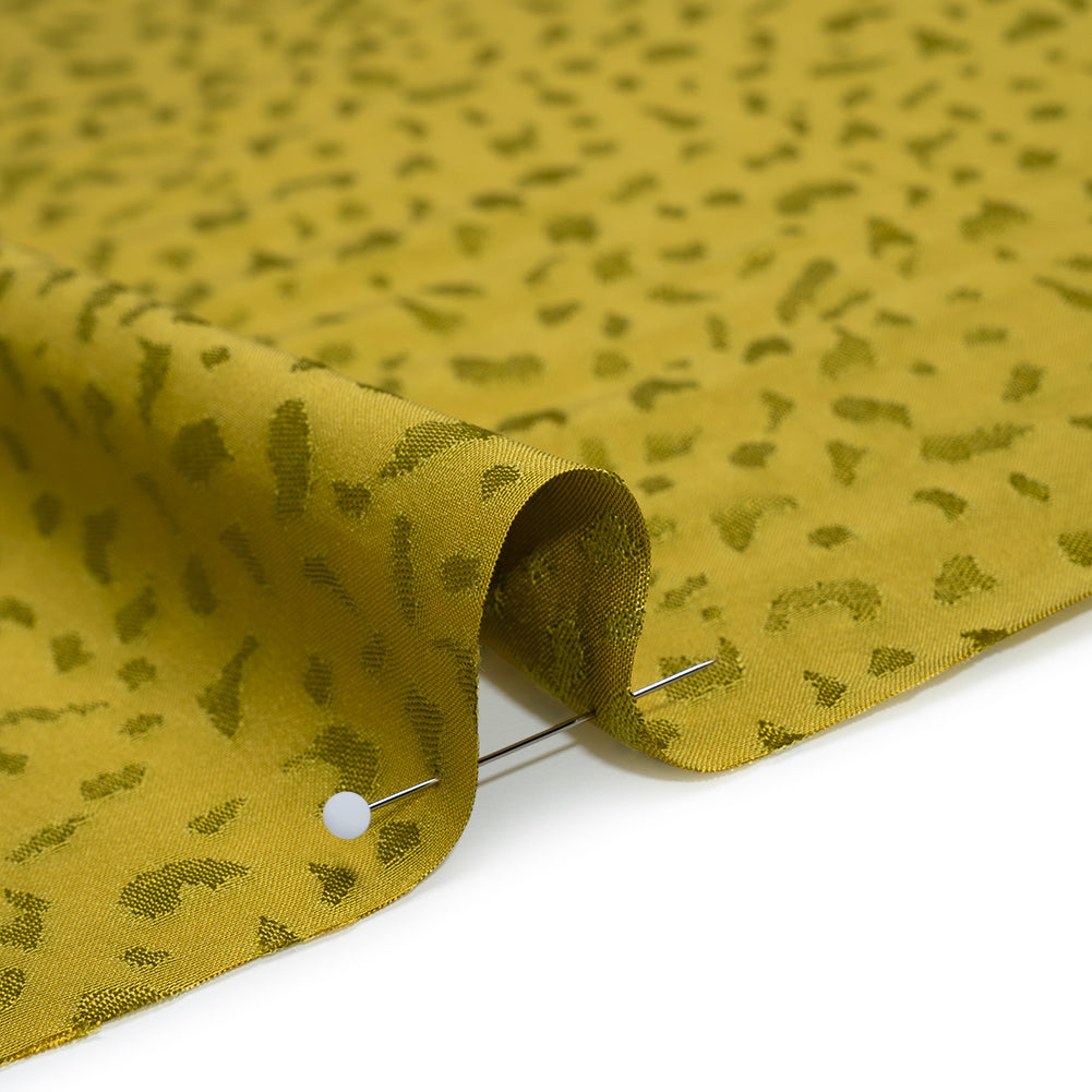 Sustainable Viscose Cheetah Spots Jacquard - Kiwi Green - Mood Exclusive Zerene Collection - Detail
