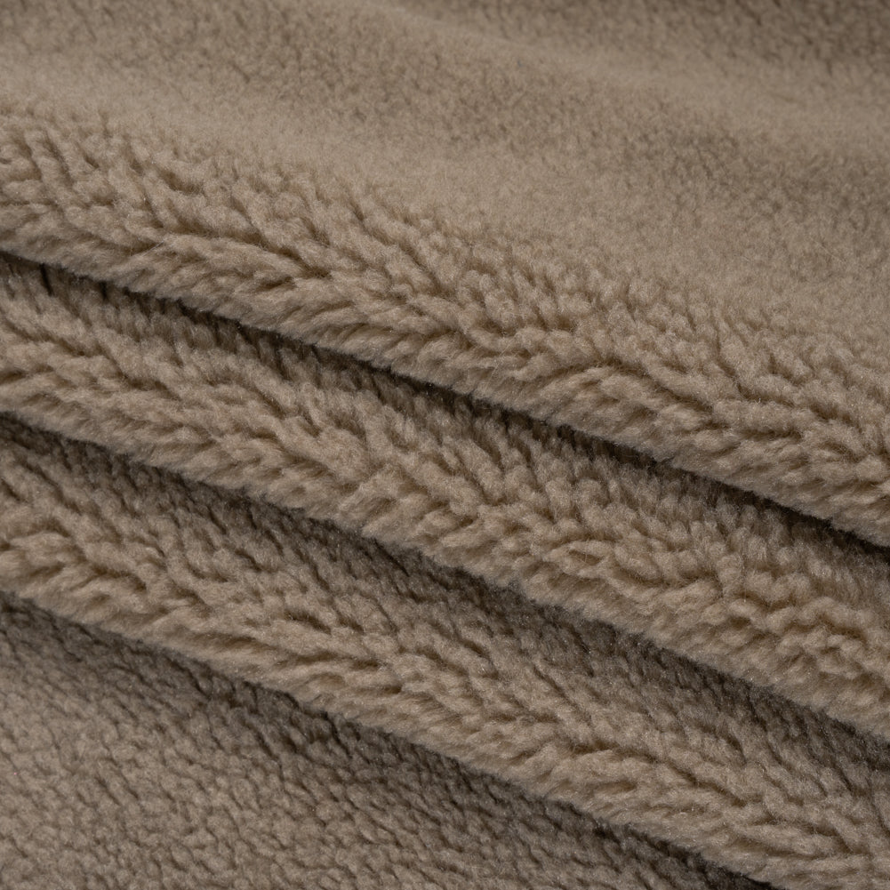 Recycled Polyester Faux Shearling - Gray Folded